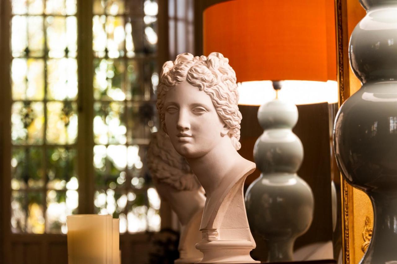 Villa Alfonso, Restored Palace House With Gardens And Monuments Views Севиля Екстериор снимка